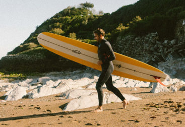 Photographie d'une campagne d'oxbow sur ses produits de surf.